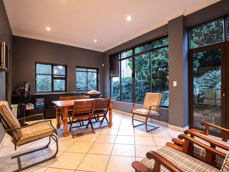 FAMILY RETREAT - Photo 2