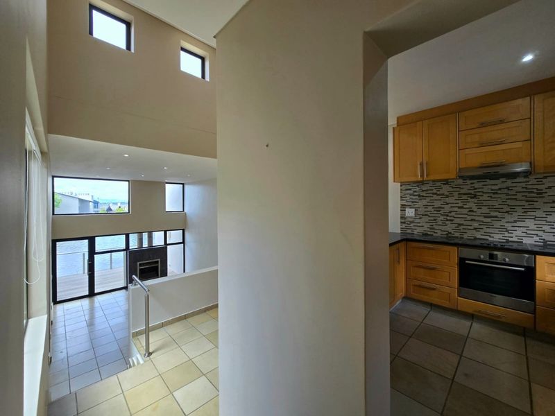 Oubaai Apartment  to Rent – Waterfront, Secure Estate Living - Photo 2