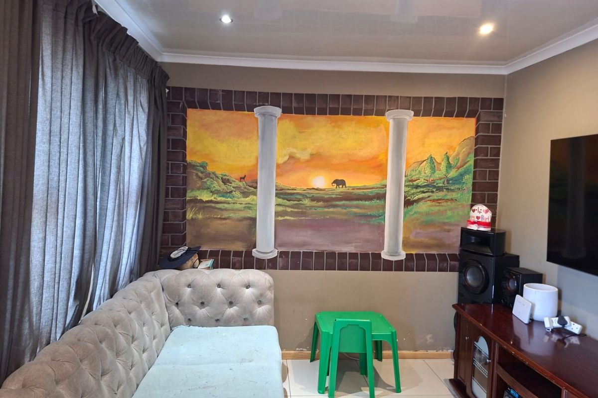 3 bedroom  - Photo 2