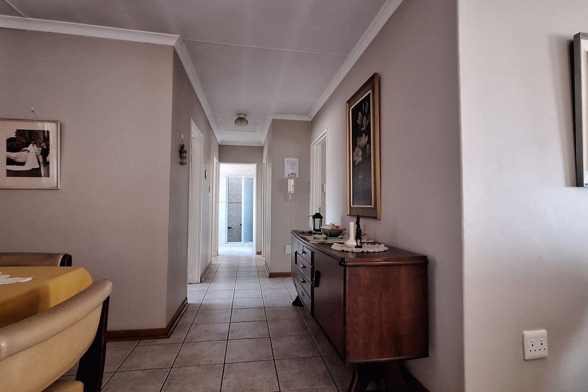 Comfortable & Secure Retirement Living - Photo 5