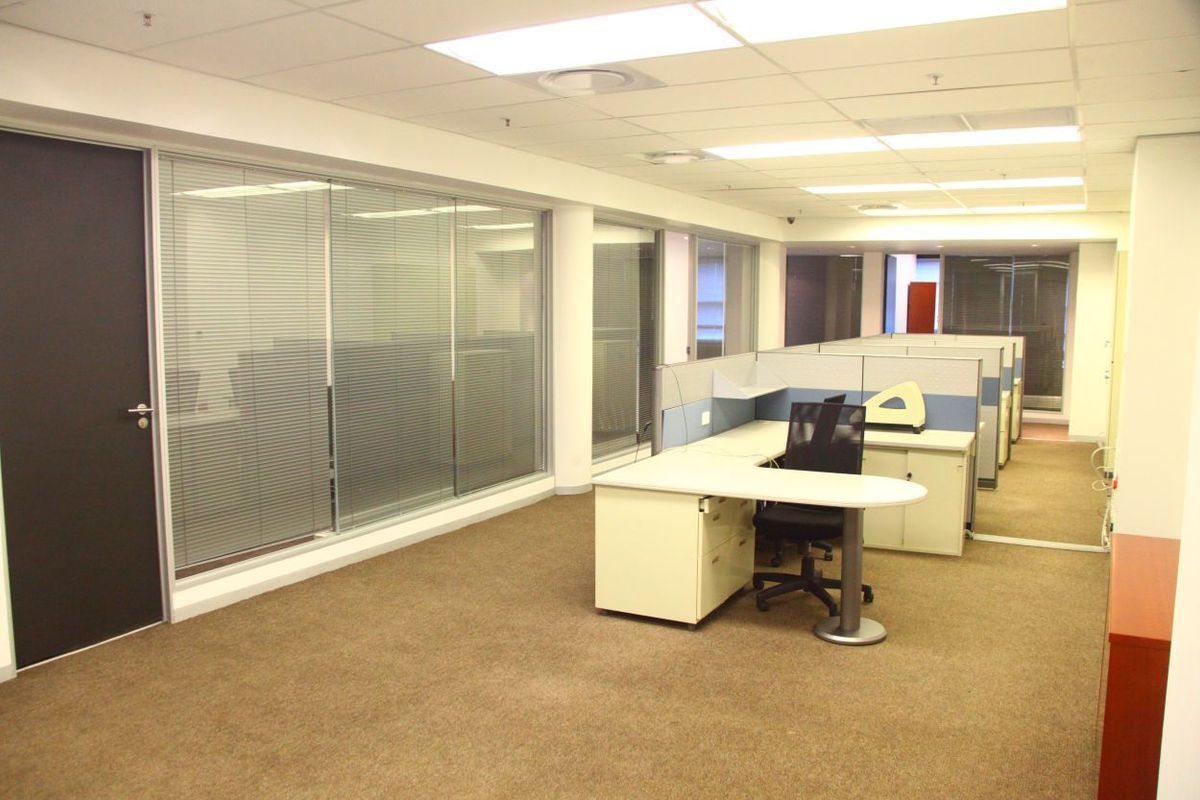 Prestige Office suite to rent in Sinosteel Plaza, Morningside  - Photo 4