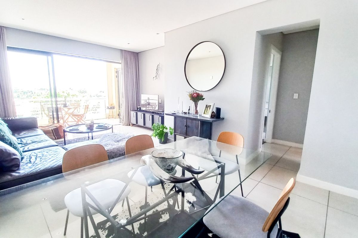 Luxury 2 Bedroom Apartment  - Photo 5