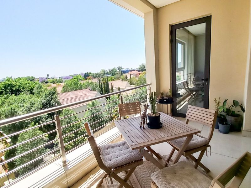 Luxury 2 Bedroom Apartment  - Photo 10