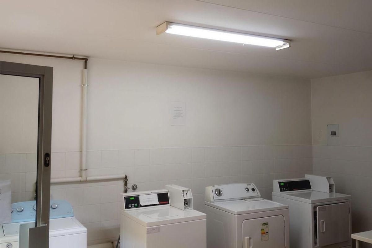 Prime Student Hub Investment – Income-Generating Laundromat in Glen Austin - Photo 3