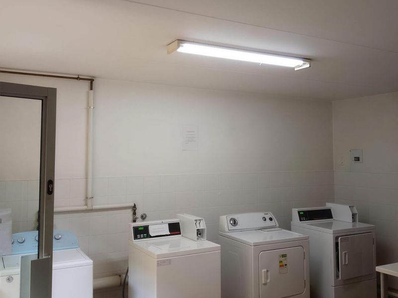 Prime Student Hub Investment – Income-Generating Laundromat in Glen Austin - Photo 3