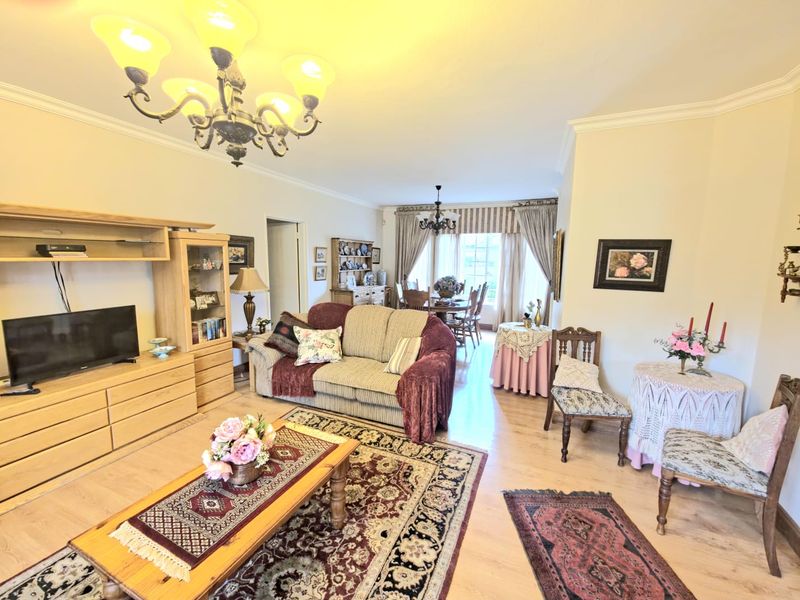 Spacious 3 bedroom Family Home in Secure Doringkruin Complex  - Photo 5