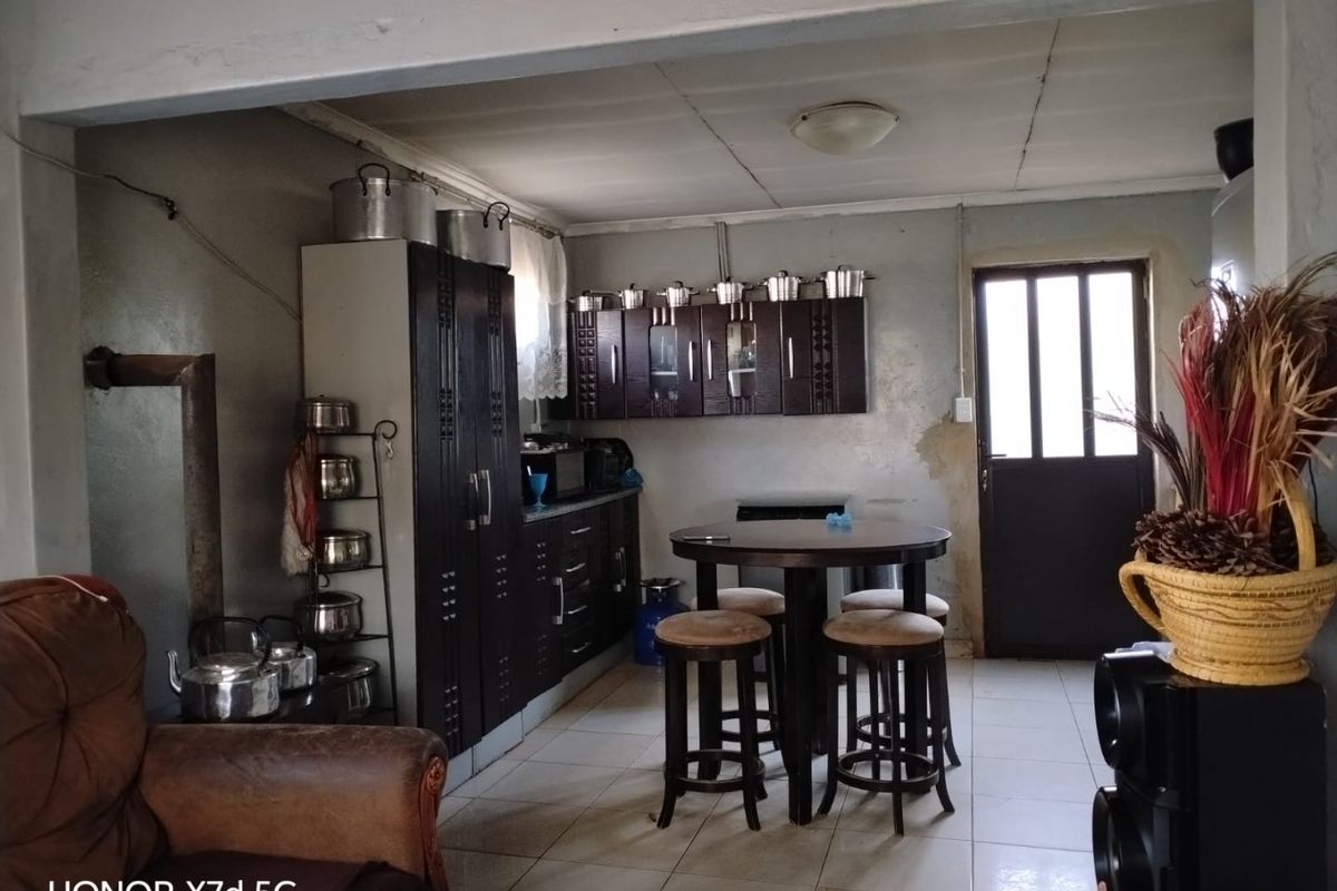 2 Bed House in Vlakfontein for Sale - Photo 3