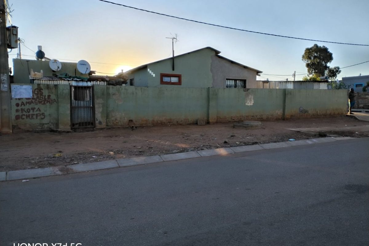 2 Bed House in Vlakfontein for Sale - Photo 2