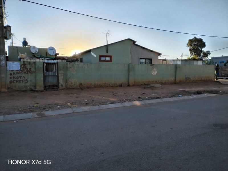 2 Bed House in Vlakfontein for Sale - Photo 2