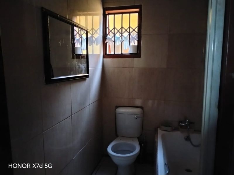2 Bed House in Vlakfontein for Sale - Photo 10
