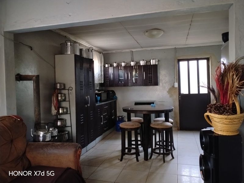 2 Bed House in Vlakfontein for Sale - Photo 5