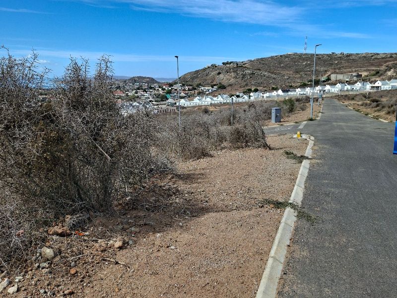 Spacious Corner Stand – Prime Position in Welgedaan Estate - Photo 5