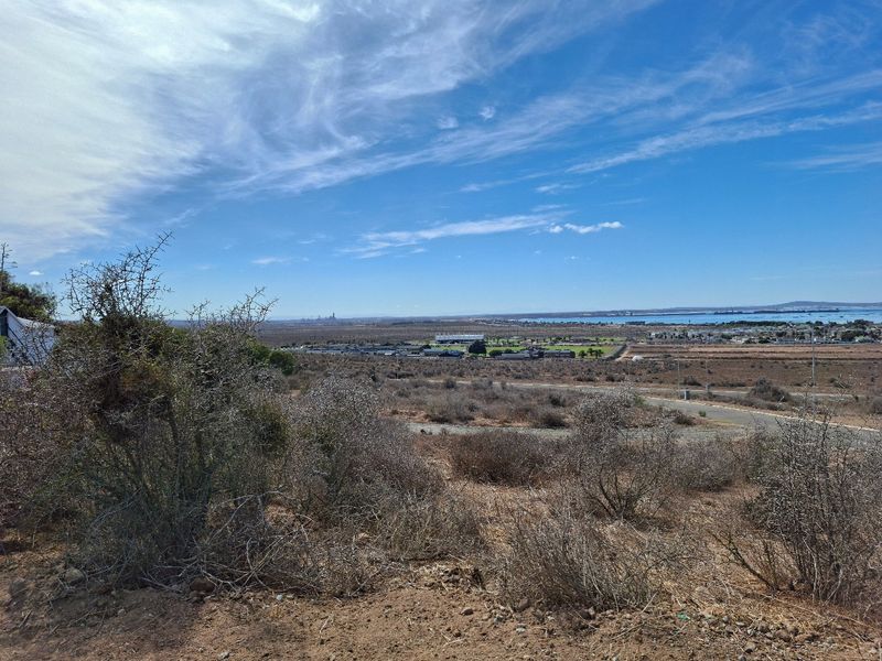 Spacious Corner Stand – Prime Position in Welgedaan Estate - Photo 3