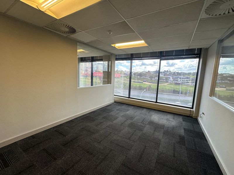 A Grade Office Rental at 29 Scott Street, Waverley, Johannesburg - Photo 8