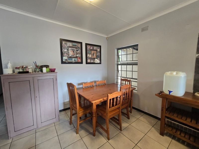 5 Bedrooms Family Home - Photo 10