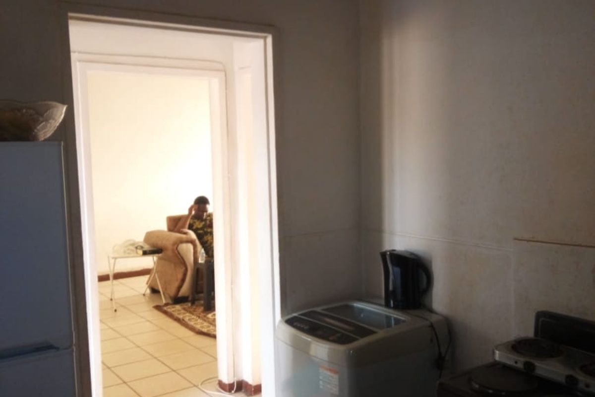 Modern 1.5 -Bedroom Family apartment with nice and clean interior  - Photo 4