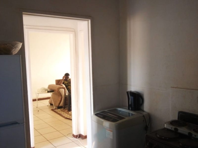 Modern 1.5 -Bedroom Family apartment with nice and clean interior  - Photo 4