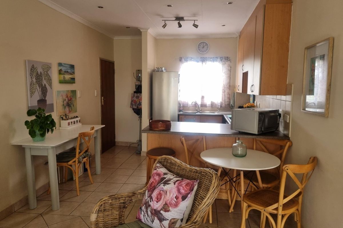 Comfort and Convenience - Photo 3