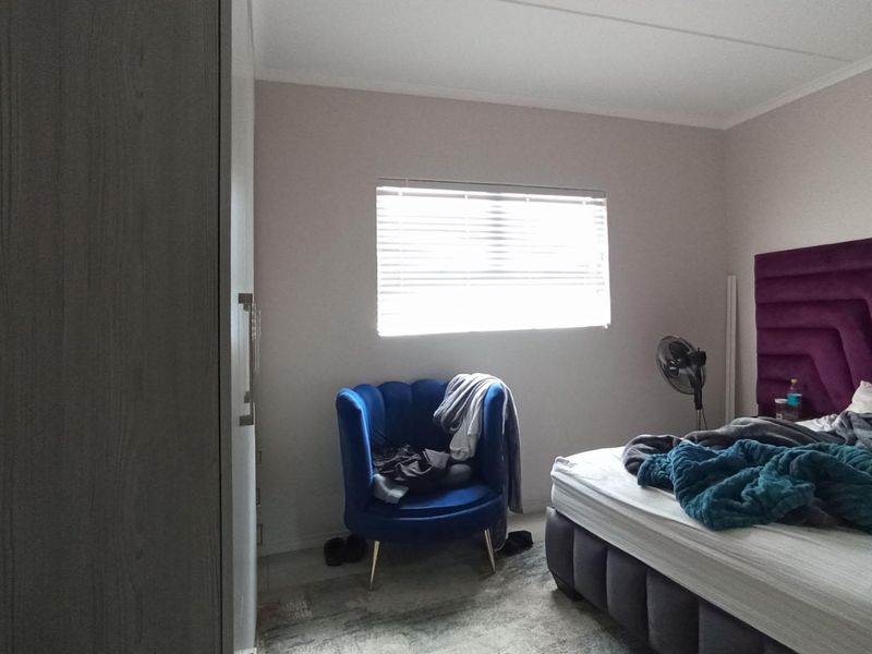 Modern Ground Floor Living in 92 on New – Prime Location - Photo 9