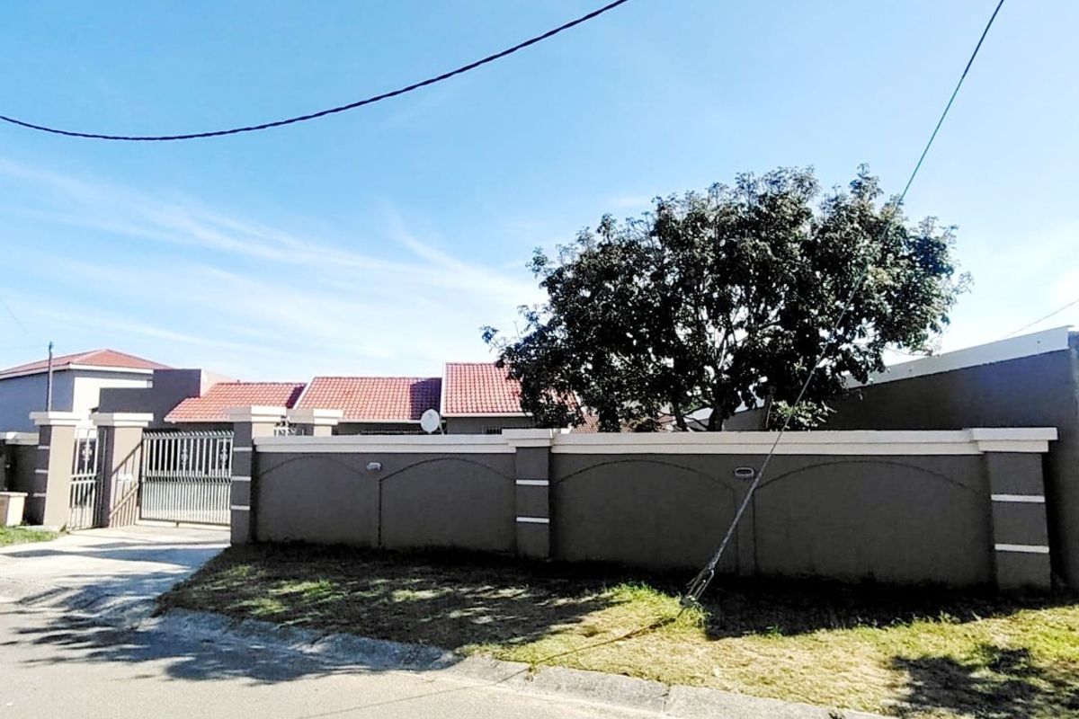 3 Bedroom House for Sale in Haven Hills  - Photo 3