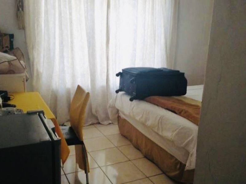 Neat & Secure 3-Bedroom Home with Great Value - Photo 6