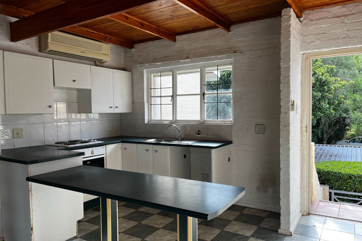 Beautiful 2-bedroom, 2-bathroom apartment in the sought-after Caribbean Golf Estate - Photo 3