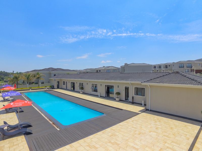 3 Bedroom Family Home with Large Balcony for Rent in Mont Tremblant Estate - Photo 8