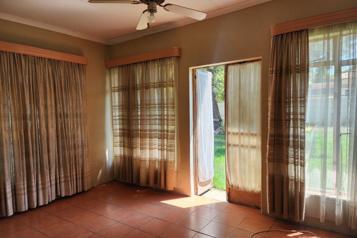 3 BEDROOM HOUSE IN WILKOPPIES - Photo 3