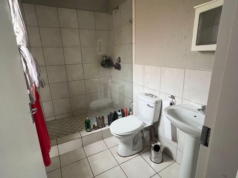 Beautiful 3 bed Town House !! - Photo 7