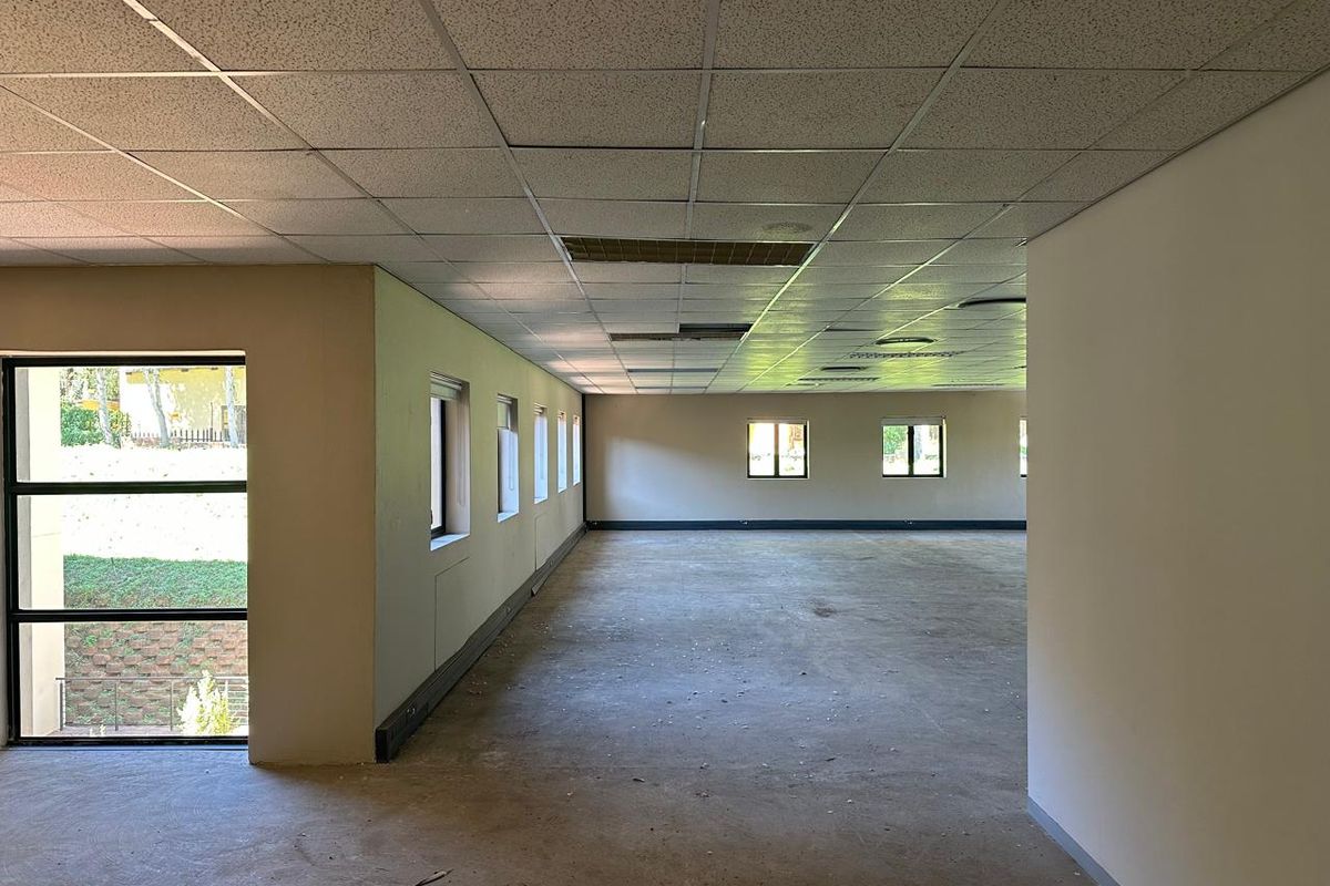 Prime Office Space to let in Clearwater Office Park, Roodepoort  - Photo 4
