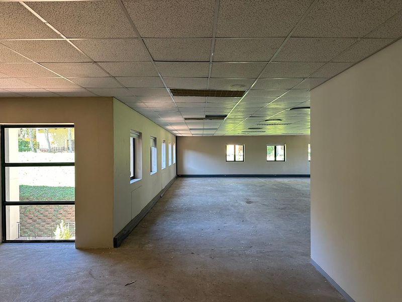 Prime Office Space to let in Clearwater Office Park, Roodepoort  - Photo 4