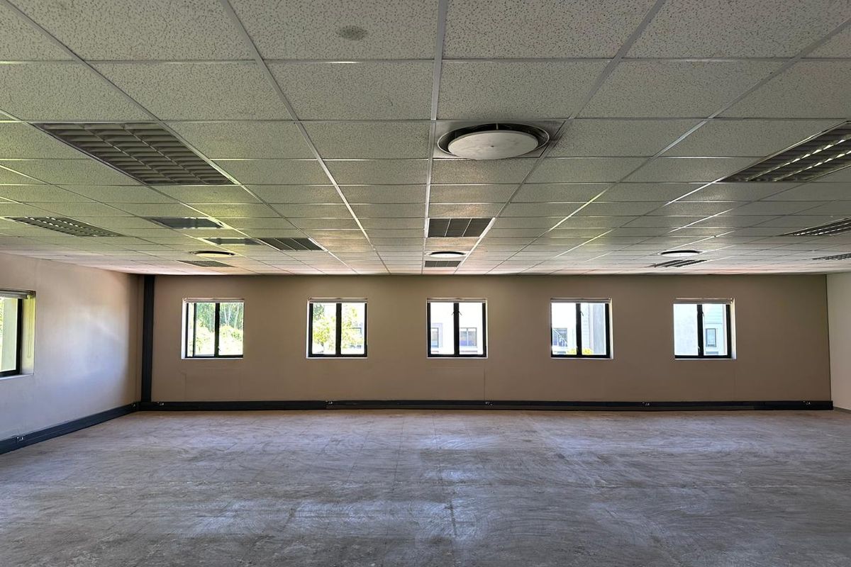 Prime Office Space to let in Clearwater Office Park, Roodepoort  - Photo 5