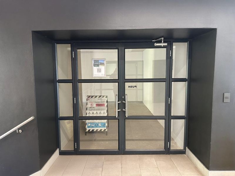 Prime Office Space to let in Clearwater Office Park, Roodepoort  - Photo 3