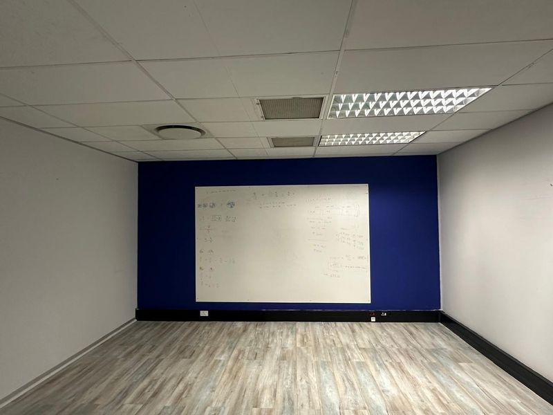 Office Space to let in Clearwater Office Park, Roodepoort  - Photo 8