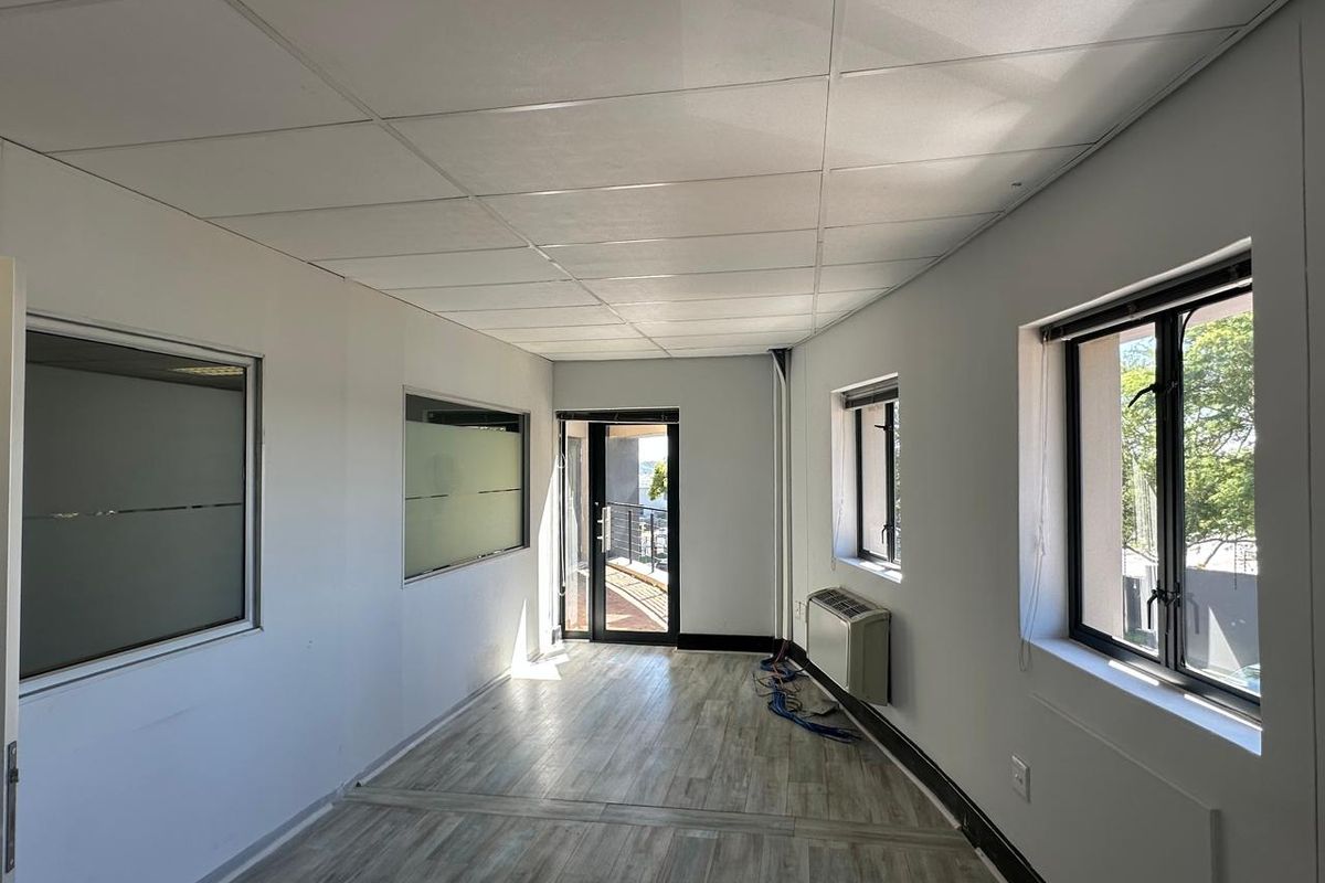 Office Space to let in Clearwater Office Park, Roodepoort  - Photo 4