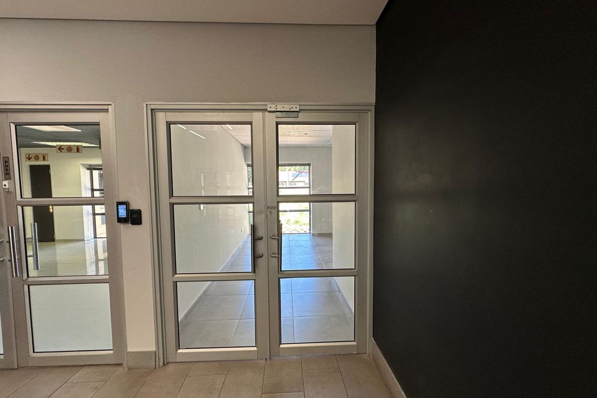 Prime Office Space to let in Clearwater Office Park, Roodepoort  - Photo 2