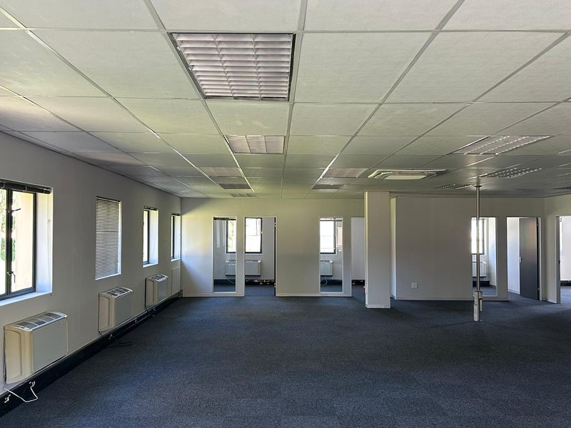 Prime Office Space to let in Clearwater Office Park, Roodepoort  - Photo 6
