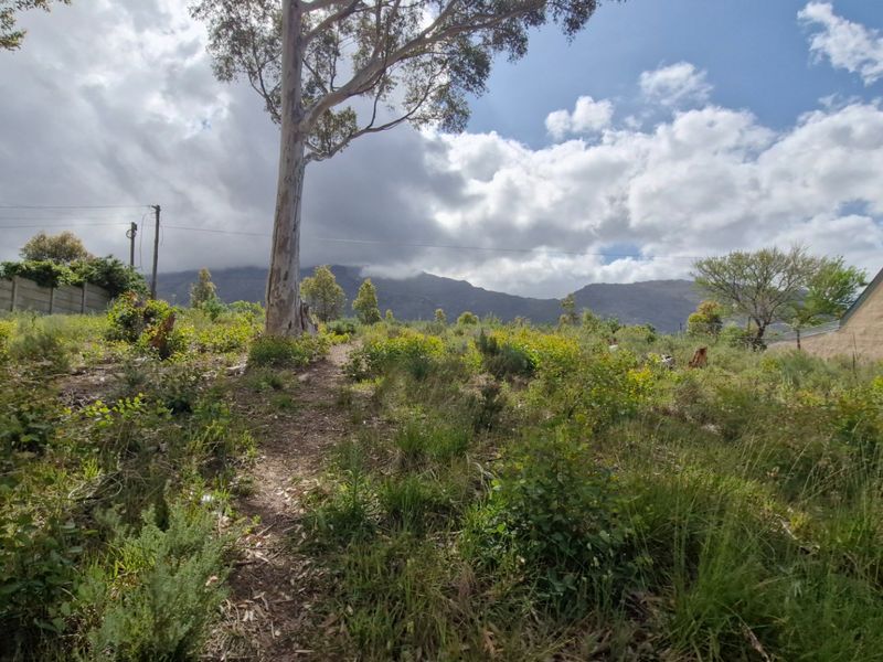 Large vacant land of 963 sqm for sale with stunning mountain views - Photo 7