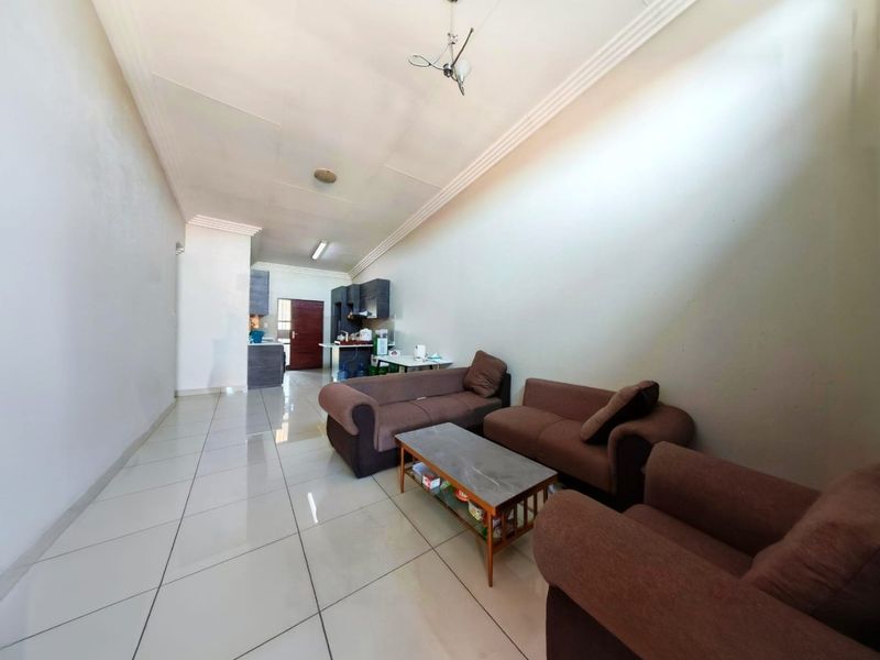 Modern Lifestyle Apartment Investment in Safe & Secure Complex - Photo 3