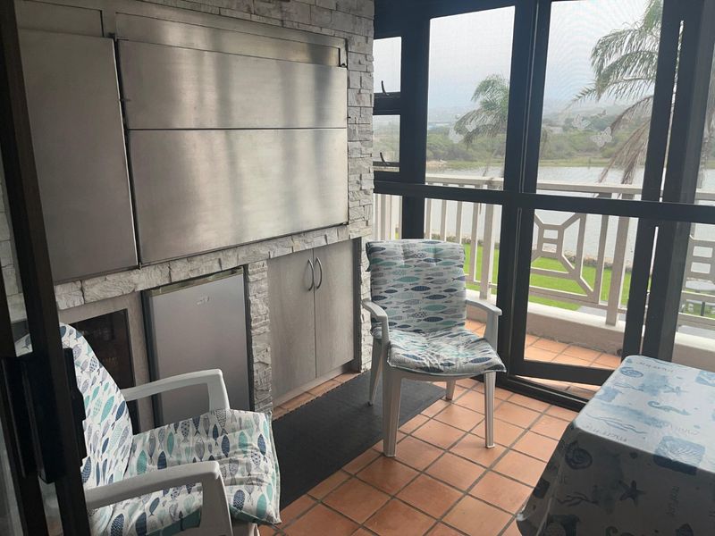 MODERN DUPLEX APARTMENT WITH SEA AND RIVER VIEWS IN HARTENBOS - Photo 5