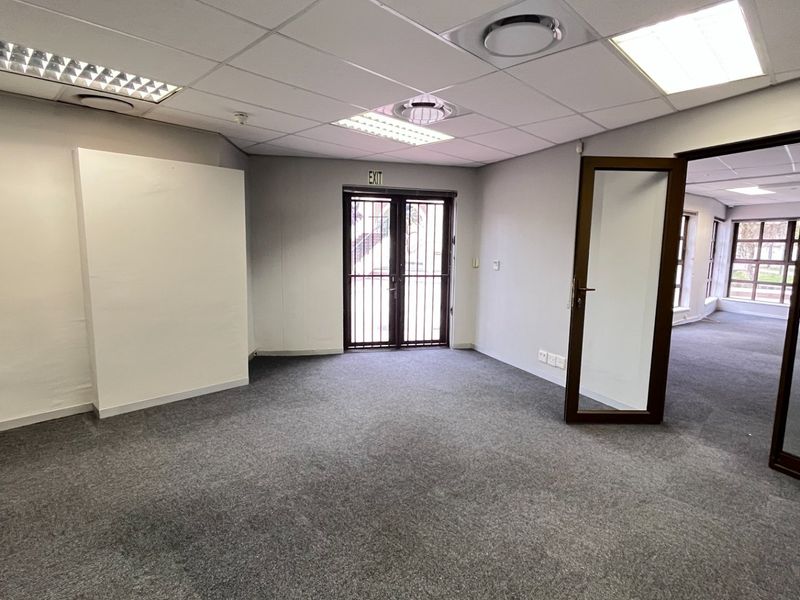 Ground Floor Unit Available In Century City - Photo 4