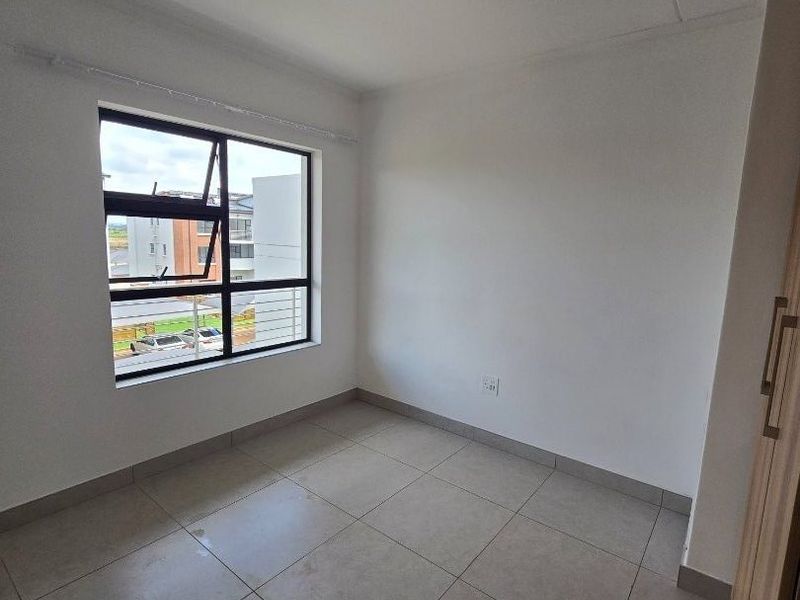 2bed1bath Ground floor direct from developer - Photo 2