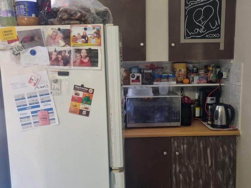 Stunning 3 bedroom house in Stilfontein Ext3 - Photo 10