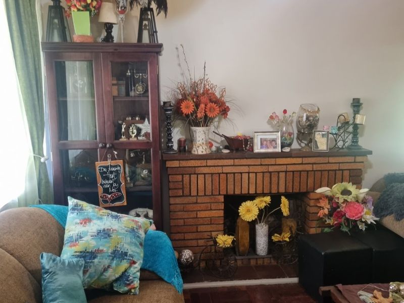 Stunning 3 bedroom house in Stilfontein Ext3 - Photo 8