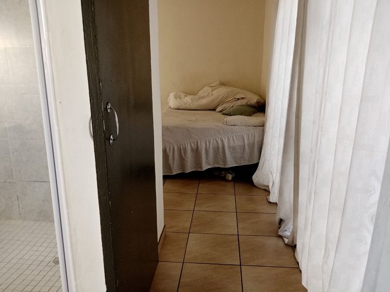 Lovely Apartment In The Right Location For Sale! - Photo 10