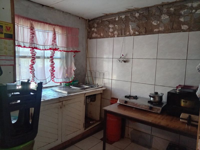 Affordable 2-Bedroom Starter Home in Tafelsig – Great Potential! - Photo 5