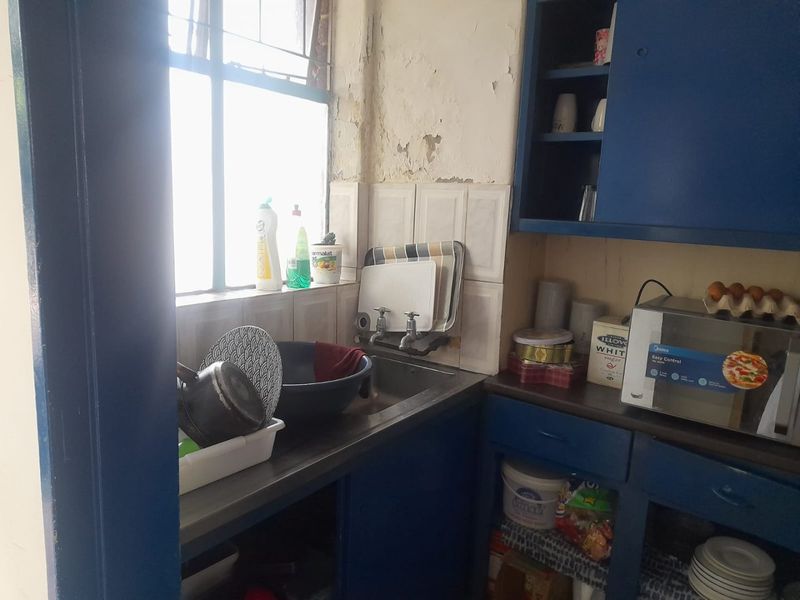 Bachelor Flat for Sale in Arcadia Frances Baard st - Photo 7