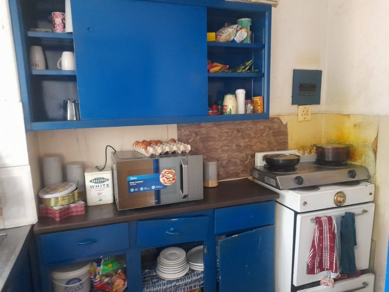 Bachelor Flat for Sale in Arcadia Frances Baard st - Photo 2