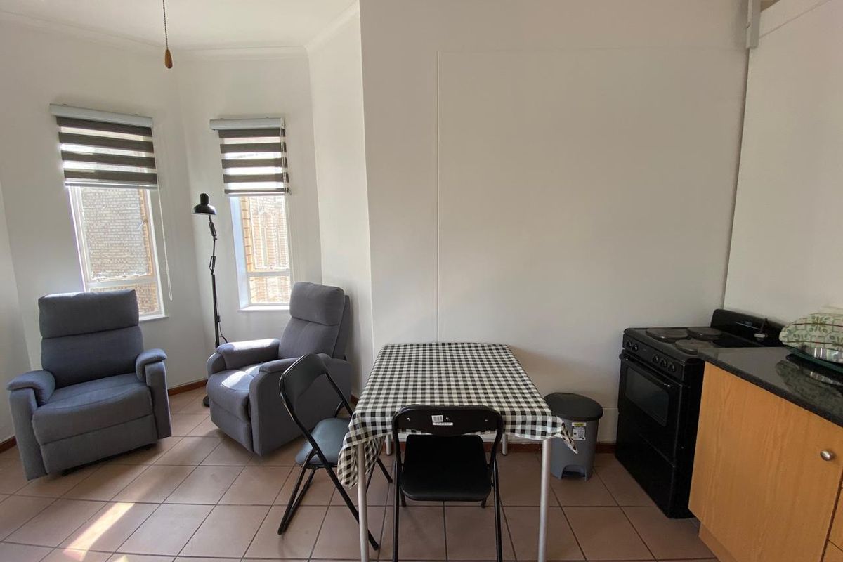 1 Bedroom Loft for Sale in Hatfield - Photo 3