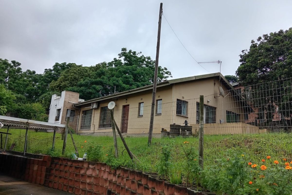 Two for the Price of One. - Photo 3